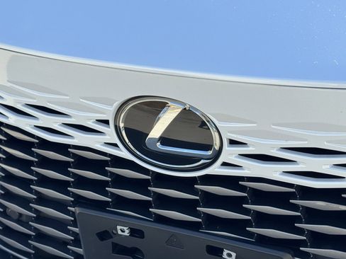 Used 2023 Lexus RX 350 Premium image 7