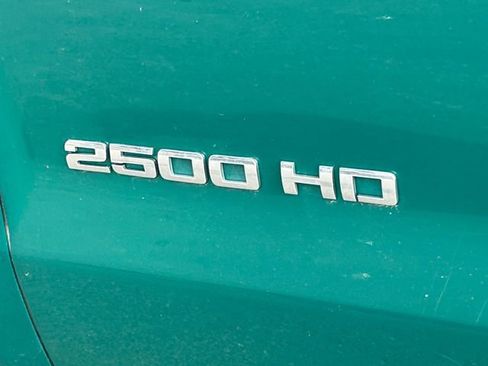 Used 2017 Chevrolet Silverado 2500 W/T AWD/4WD image 12