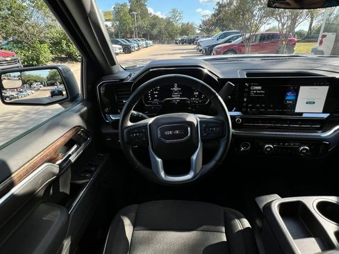 Certified 2023 GMC Sierra 1500 Elevation AWD/4WD image 11