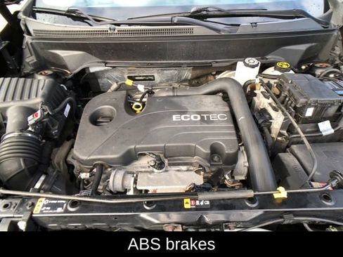 Used 2022 Chevrolet Equinox LT image 25