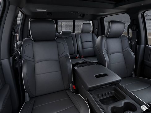 New 2026 RAM 2500 Rebel AWD/4WD image 17