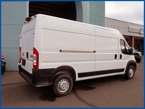 New 2026 RAM ProMaster 2500 w/ Convenience Group image 6