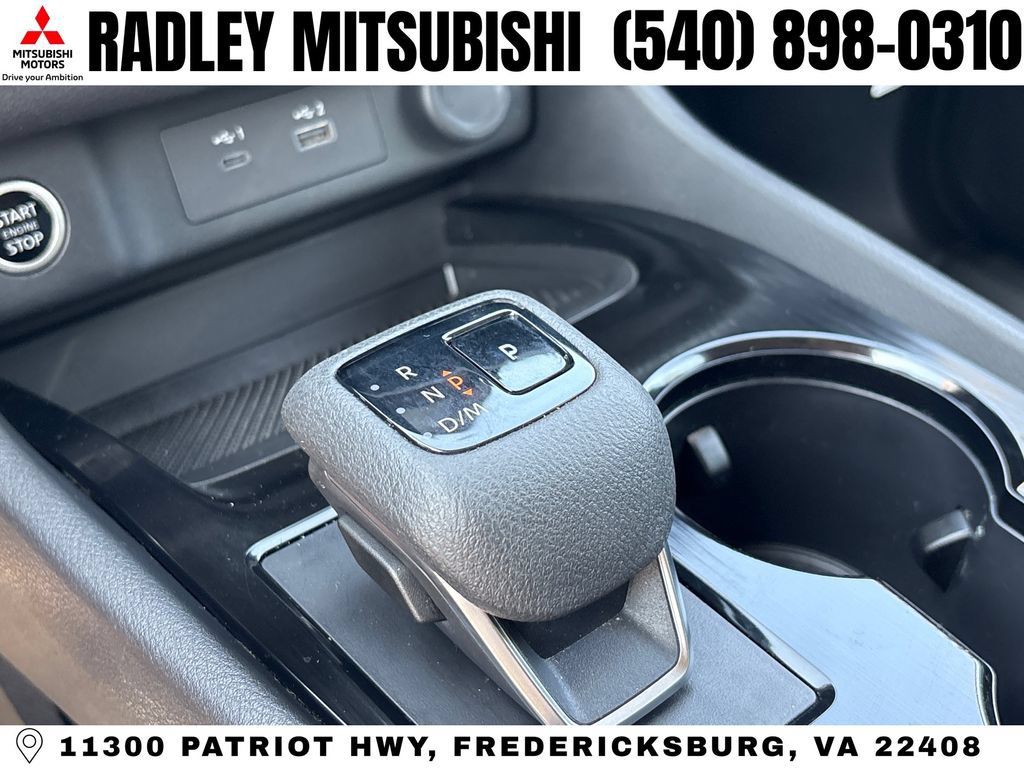 Used 2023 Nissan Rogue SV AWD/4WD image 11