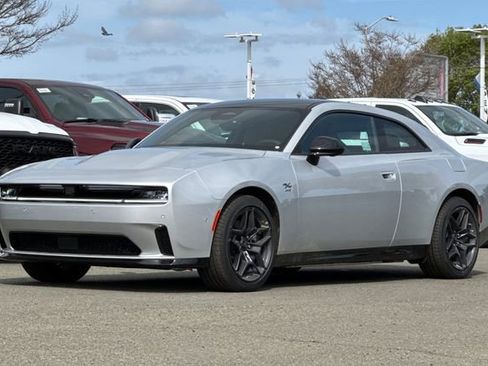New 2024 Dodge Charger R/T w/ Plus Group image 8