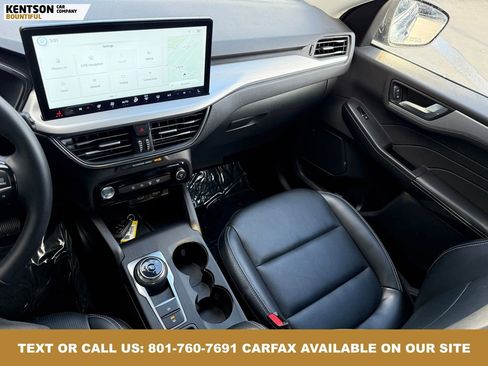 Used 2025 Ford Escape Platinum image 22