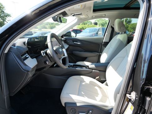 New 2026 Audi Q3 quattro 2.0T AWD/4WD image 5