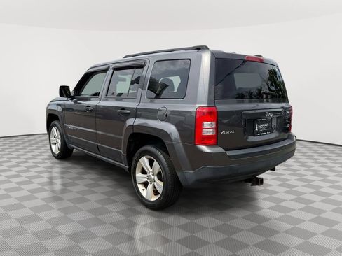 Used 2015 Jeep Patriot Latitude AWD/4WD image 6