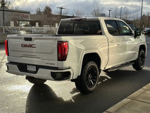 Used 2022 GMC Sierra 1500 AT4X image 38