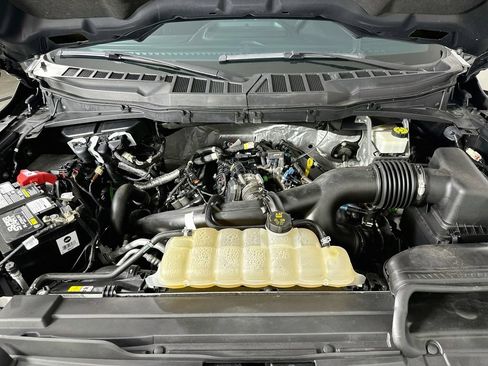 Used 2021 Ford F150 XLT w/ Equipment Group 302A High AWD/4WD image 9