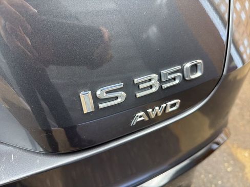 Used 2022 Lexus IS 350 F Sport image 25