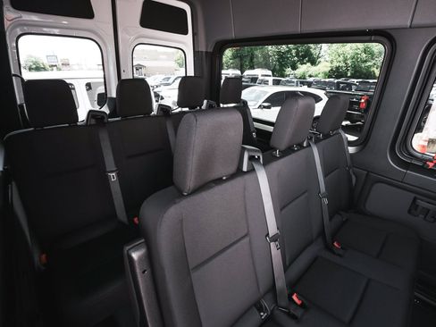 Used 2026 Mercedes-Benz Sprinter 2500 image 47