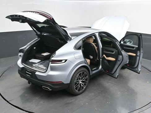 New 2026 Porsche Cayenne E-Hybrid Coupe image 43