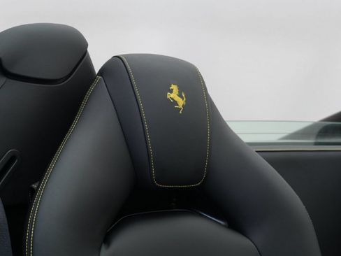 Used 2018 Ferrari 488 Spider RWD image 24