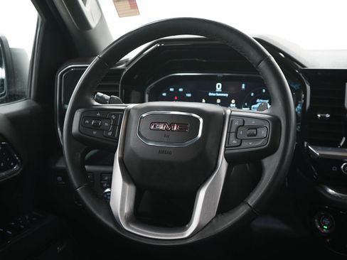 Used 2023 GMC Sierra 1500 SLT w/ SLT Premium Plus Package AWD/4WD image 17