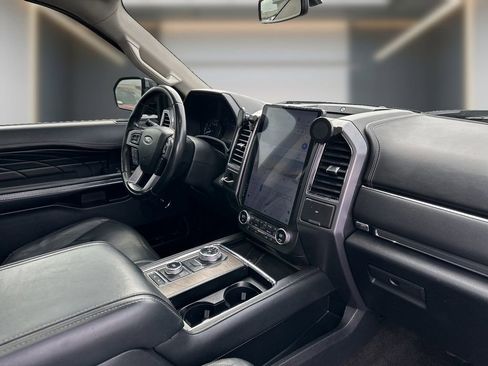 Used 2020 Ford Expedition Platinum image 6