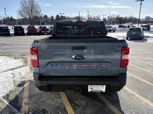 Used 2024 Ford Maverick Lariat image 5