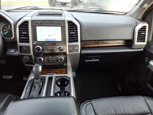 Used 2020 Ford F150 Lariat w/ Equipment Group 502A Luxury image 18