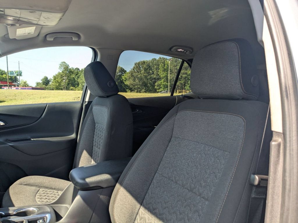 Used 2024 Chevrolet Equinox LT AWD/4WD image 15