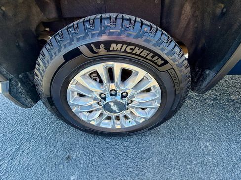 Used 2020 Chevrolet Silverado 3500 High Country AWD/4WD image 22