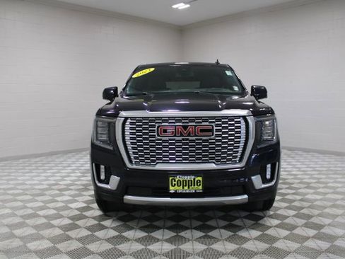 Used 2023 GMC Yukon Denali image 4
