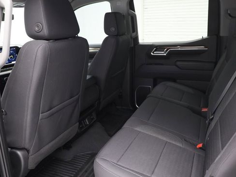 Used 2023 Chevrolet Silverado 1500 LT image 14