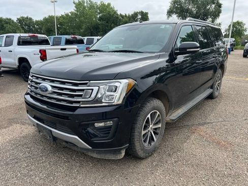 Used 2019 Ford Expedition Max XLT w/ Equipment Group 201A AWD/4WD image 4