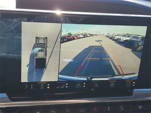 Used 2022 GMC Sierra 1500 SLT w/ SLT Premium Plus Package image 17