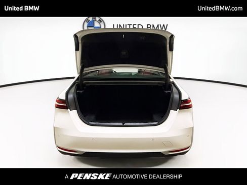 Used 2026 BMW 530i w/ Premium Package RWD image 14