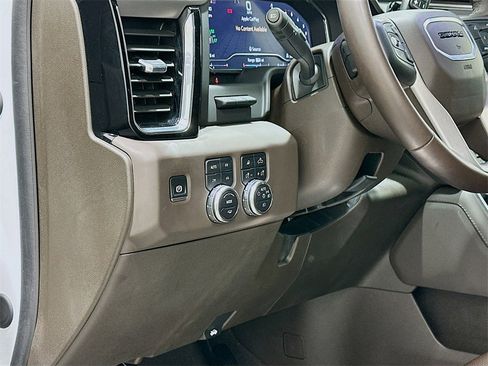 Used 2025 GMC Sierra 2500 Denali w/ Denali Reserve Package image 10