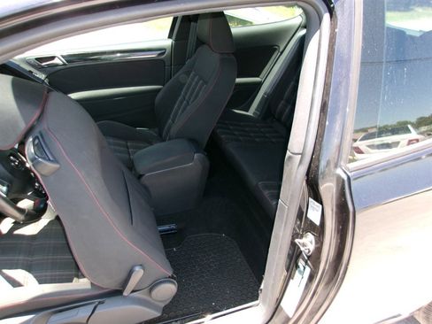 Used 2011 Volkswagen GTI 2-Door FWD image 17