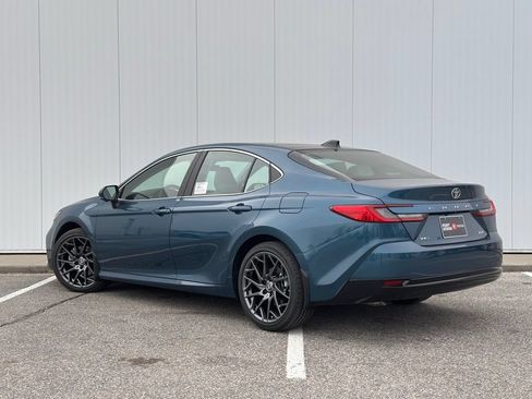 New 2026 Toyota Camry XLE FWD image 3