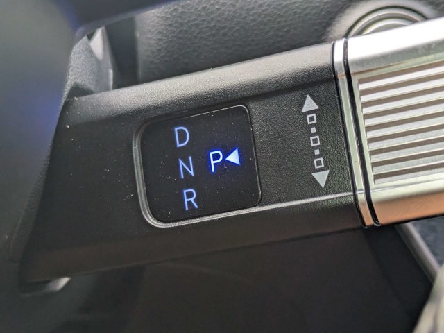 Used 2025 Hyundai Sonata Limited FWD image 28