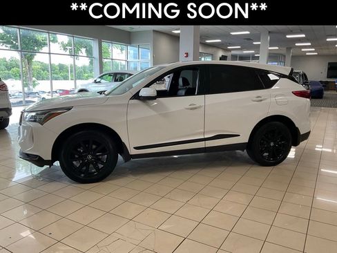 Used 2025 Acura RDX SH-AWD image 4