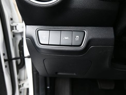 Used 2021 Kia Forte LXS image 29