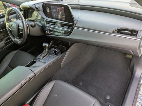 Used 2022 Lexus ES 300h 300h image 35