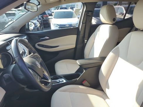 Used 2023 Buick Encore GX Preferred w/ Cold Weather Comfort Package FWD image 16