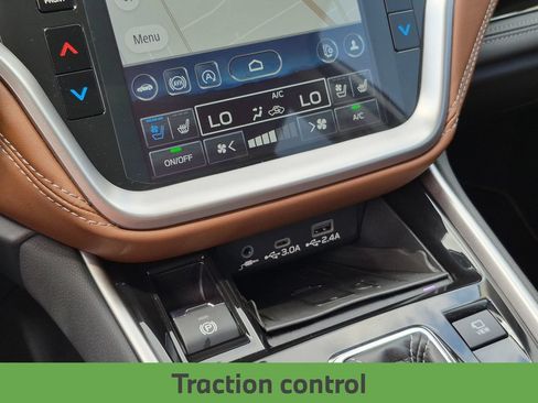 Used 2025 Subaru Outback Touring AWD/4WD image 21