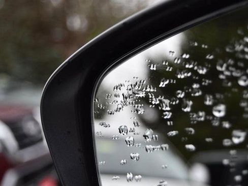 Certified 2024 Nissan Frontier SV w/ SV Convenience Package image 13