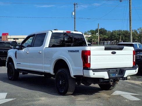 Used 2022 Ford F350 Lariat w/ Tremor Off-Road Package image 5