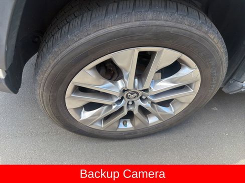 Used 2019 Toyota RAV4 Limited w/ Cold Weather Package FWD image 6