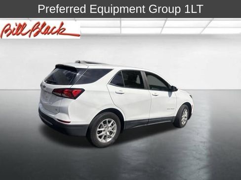 Used 2022 Chevrolet Equinox LT image 6