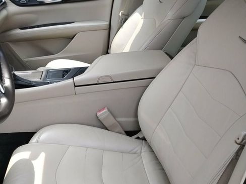 Used 2016 Cadillac CT6 RWD image 7