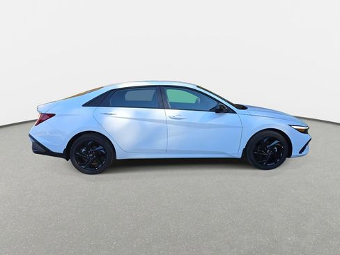 New 2026 Hyundai Elantra Sport image 4