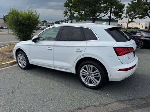 Used 2018 Audi Q5 2.0T Premium Plus w/ Premium Plus Package AWD/4WD image 5