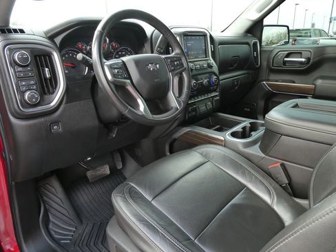 Used 2020 Chevrolet Silverado 1500 LT Trail Boss image 22