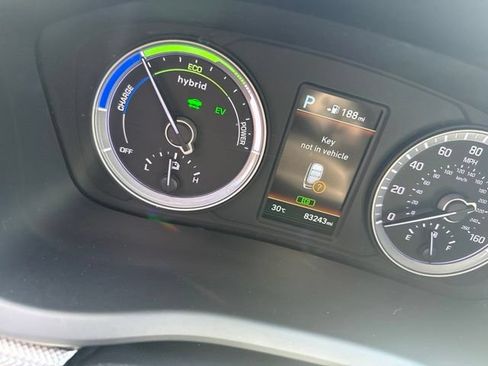 Used 2019 Hyundai Sonata SE FWD image 3