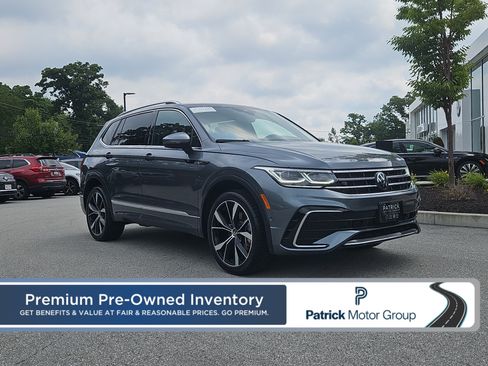 Certified 2024 Volkswagen Tiguan SEL R-Line AWD/4WD image 1