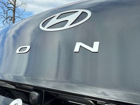 New 2026 Hyundai Kona SE image 7