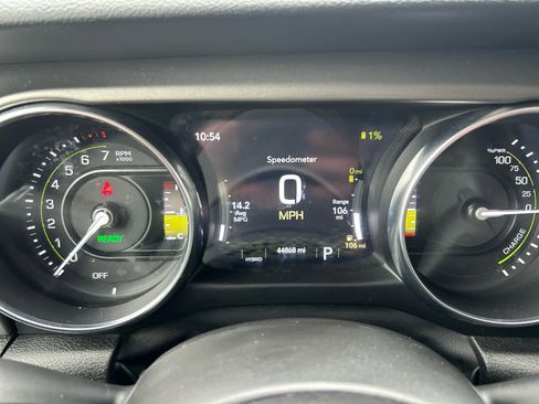 Used 2023 Jeep Wrangler Unlimited w/ Cold Weather Group AWD/4WD image 21
