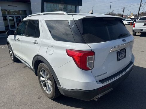 Used 2021 Ford Explorer Limited w/ Equipment Group 301A image 10